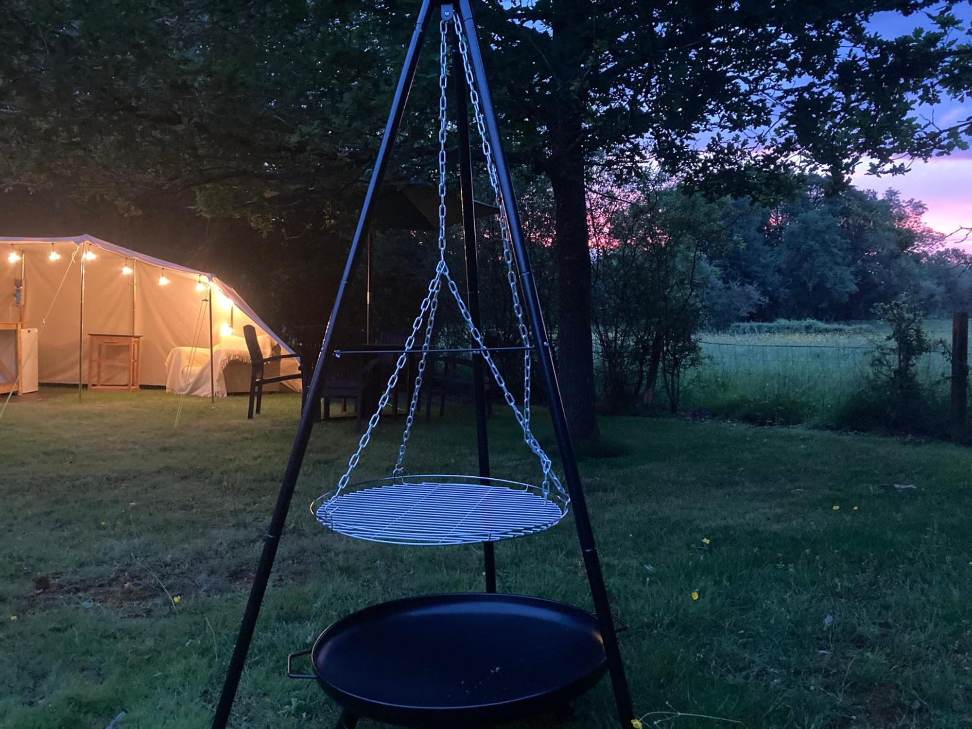 Dragonfly Ifold & Alpaca My Tipi Glamping